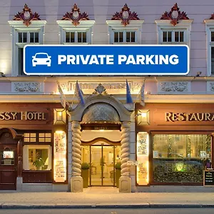 4* Отель Embassy